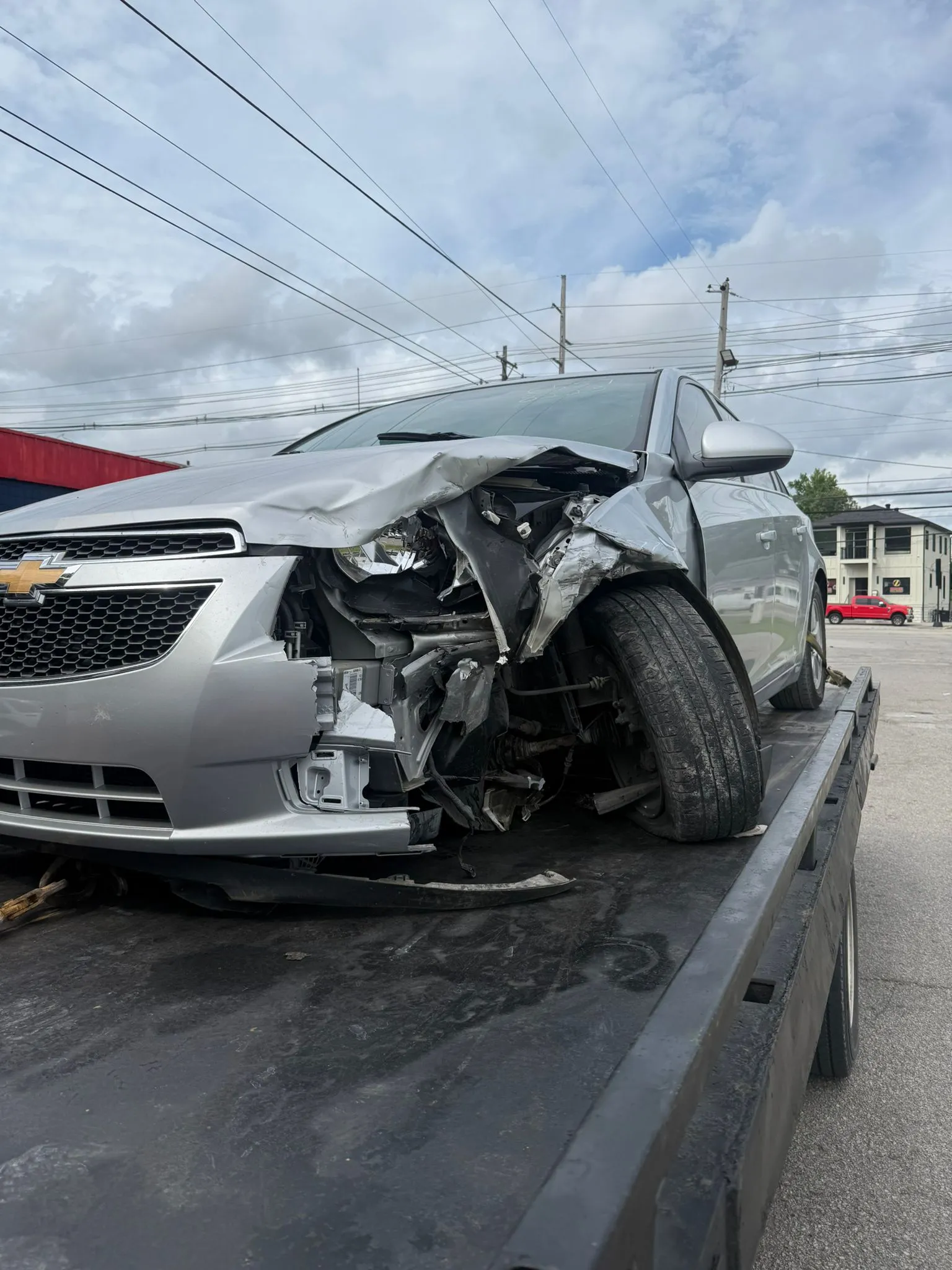 Safe Towing LLC providing winch out service in Downtown Louisville, Louisville Kentucky